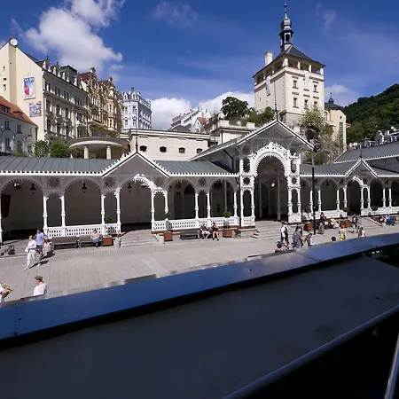 Karla Capka Street Appartamento Karlovy Vary