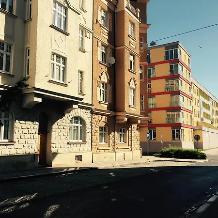 Karla Capka Street Appartamento Karlovy Vary